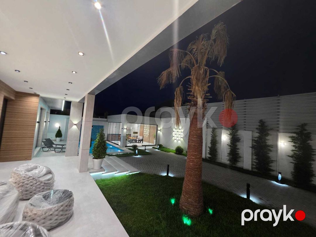 Satılır 5 otaqlı həyət evi/bağ evi 300 m² — Ev, villa, Bakı (3)