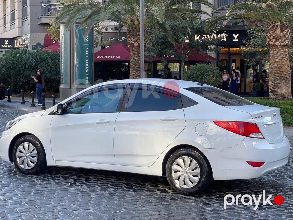 Hyundai Accent, 1.6 L, 2017 il, 111 500 km — Avtomobillər, Bakı (5)