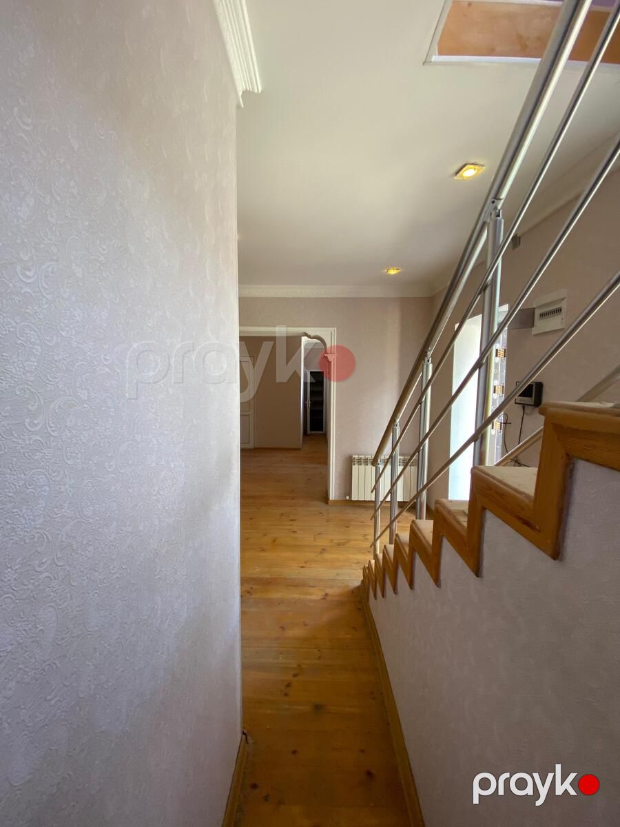 Satılır 8 otaqlı həyət evi/bağ evi 400 m² — Ev, villa, Bakı (8)