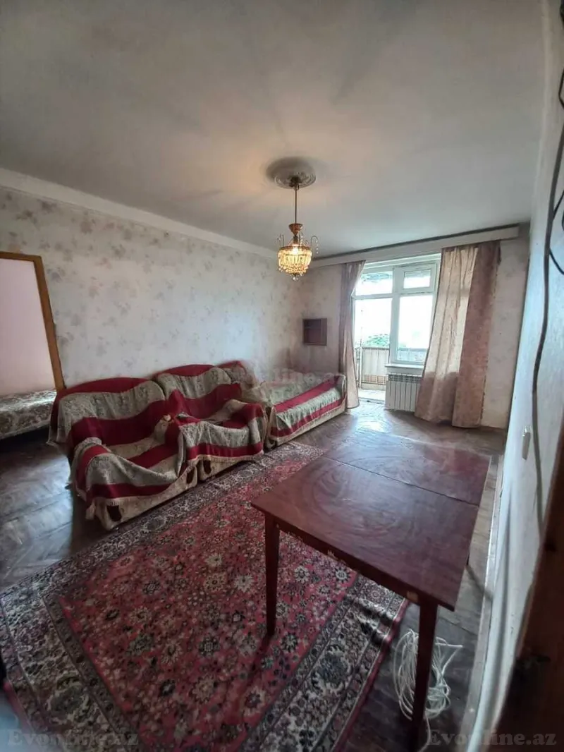Satılır 2 otaqlı Mənzil Köhnə tikili 55 m² Bakı, Yasamal r., 20 Yanvar m