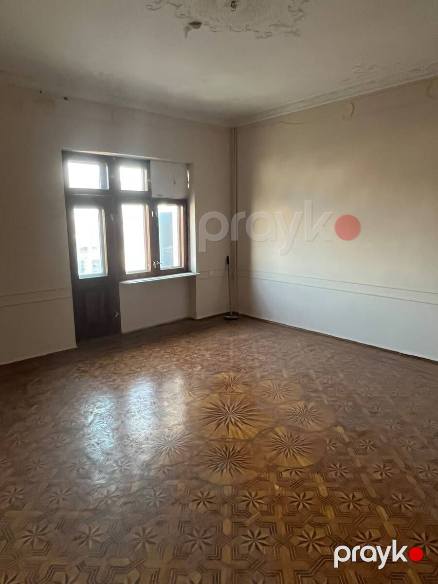 Satılır 3 otaqlı köhnə tikili 120 m² — Mənzil, Bakı (3)