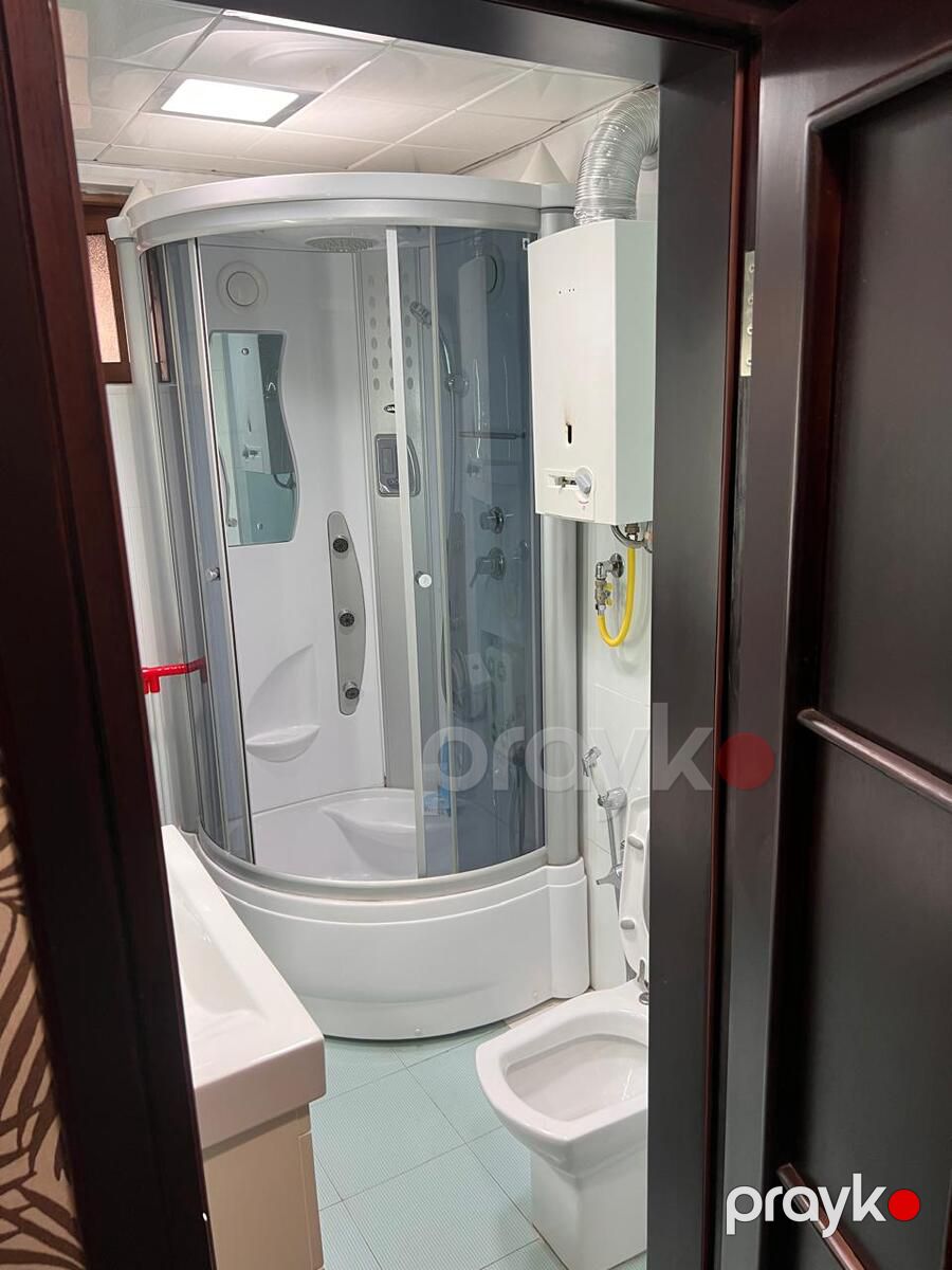 Satılır 2 otaqlı köhnə tikili 45 m² — Mənzil, Bakı (11)