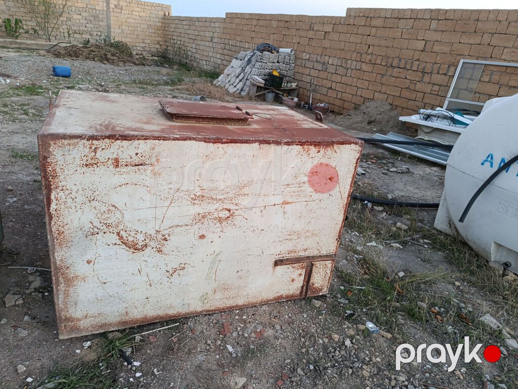 Bak, Metal, 1500 l l, İşlənmiş, Ünvandan götürmə — Su çənləri, kanisterləri, bochkalar, Bakı (4)