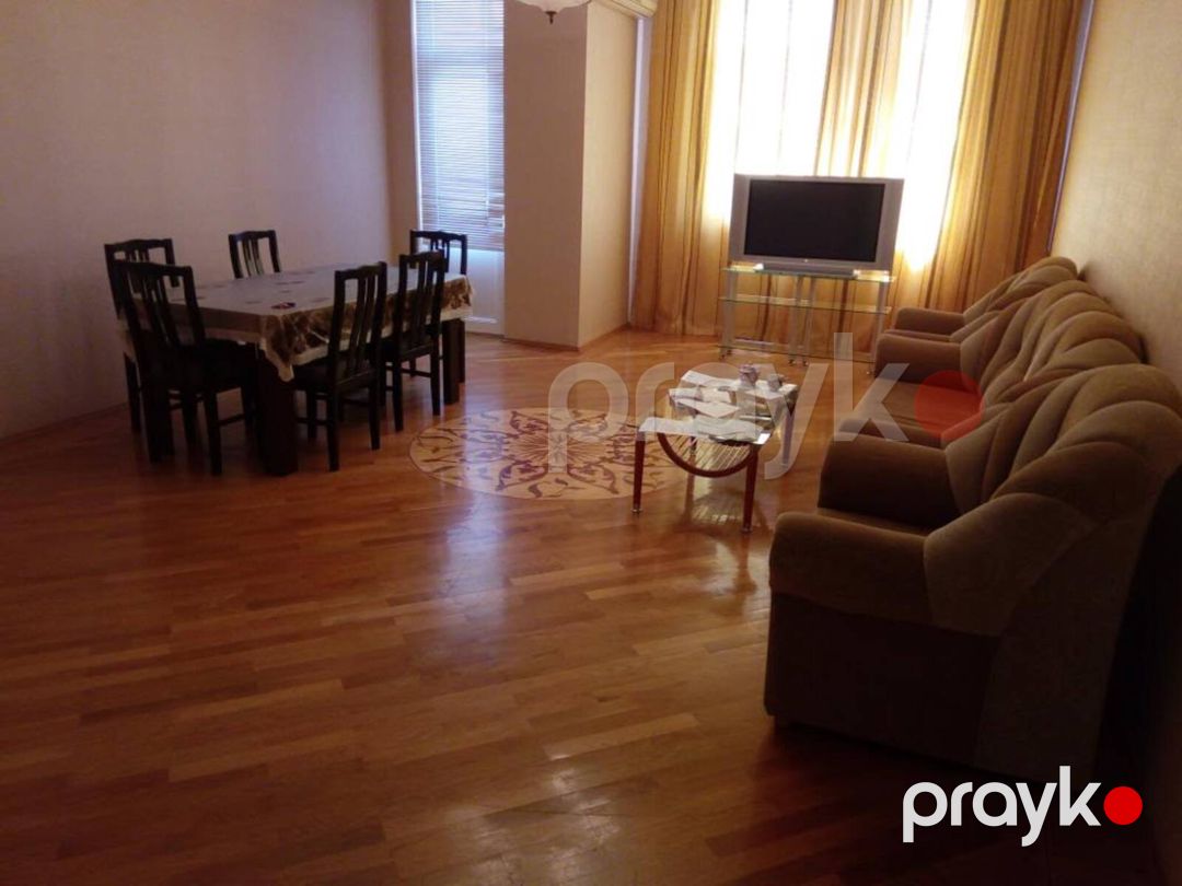 3-otaqlı yeni tikili kirayə verilir, Həsən Əliyev küç., 145 m² — Mənzil, Bakı (2)