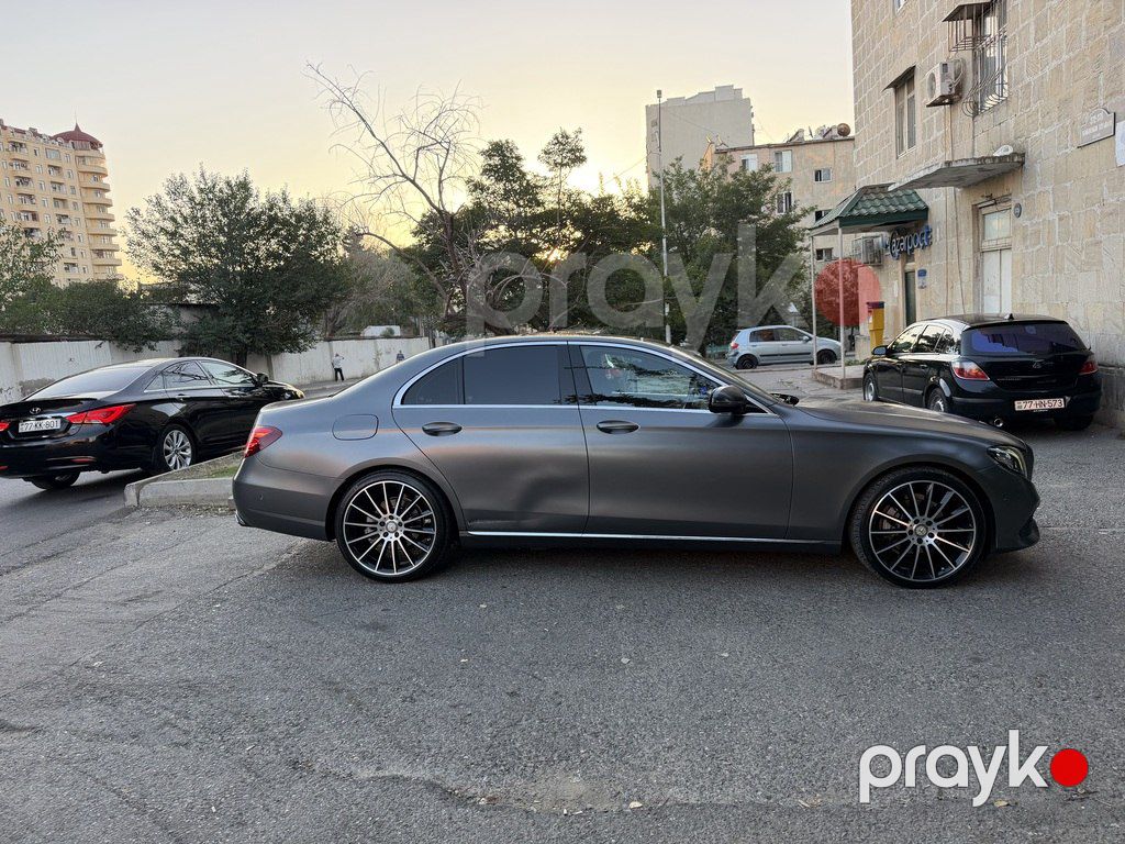 Mercedes E 220 d, 2.0 L, 2016 il, 217 000 km — Avtomobillər, Bakı (5)