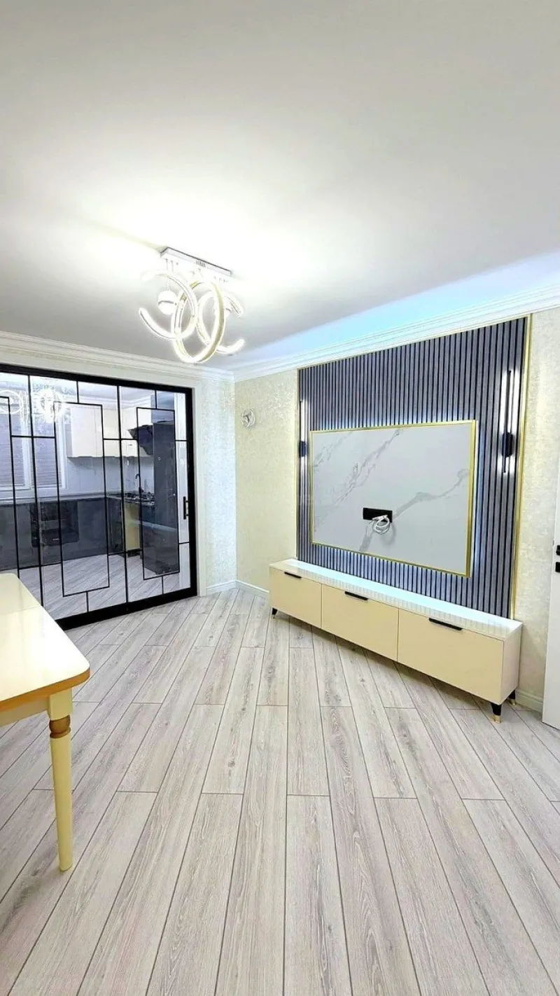 Satılır 3 otaqlı Mənzil Köhnə tikili 70 m² Bakı, Nərimanov r., Gənclik m
