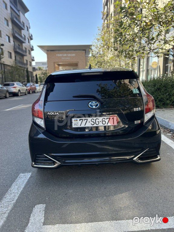 Toyota Aqua, 1.5 L, 0.9 kWh, 2016 il, 122 000 km — Avtomobillər, Bakı (7)