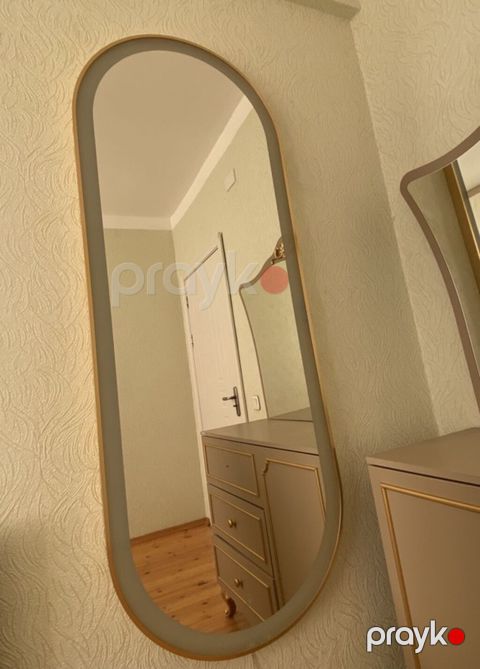 Güzgü Divar üçün, Oval, Çərçivə ilə — Digah