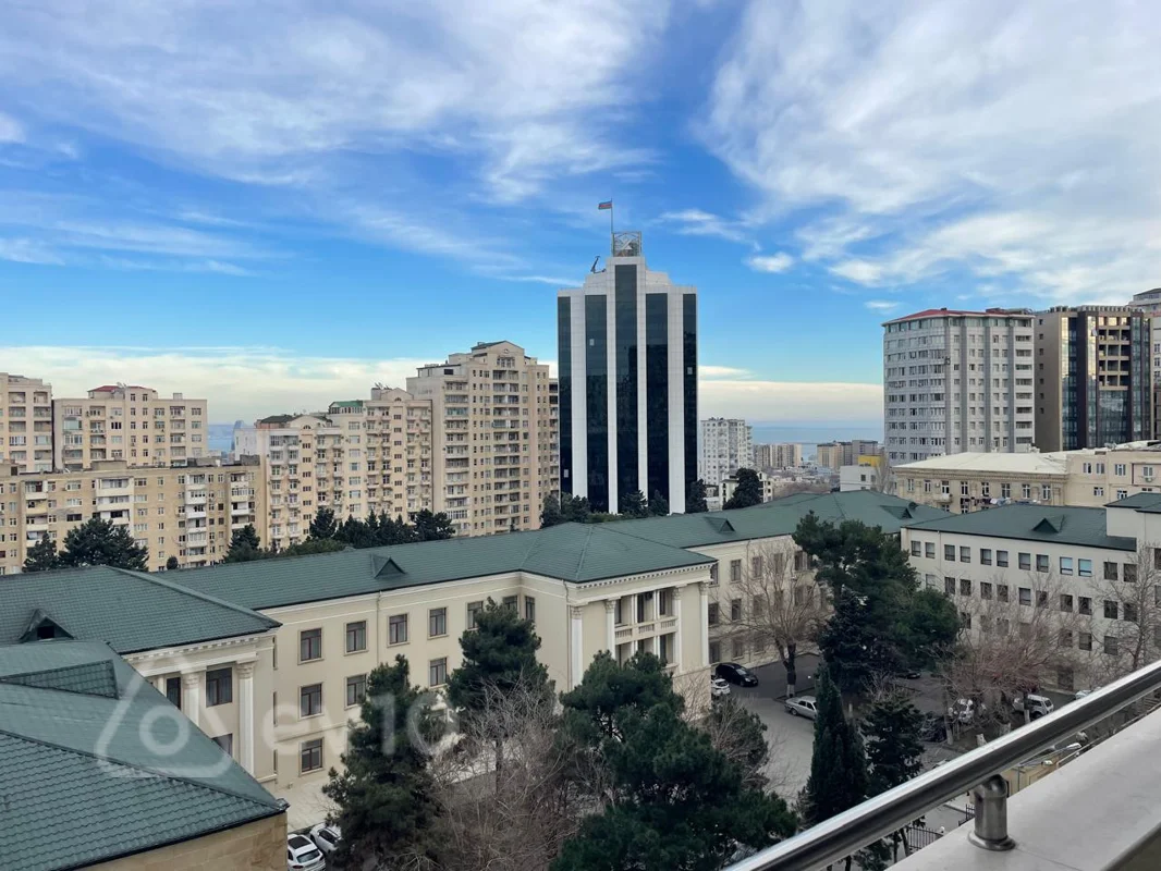 4 otaqlı mənzil, 186 m², Kazım Kazımzadə — Mənzil, Bakı (6)