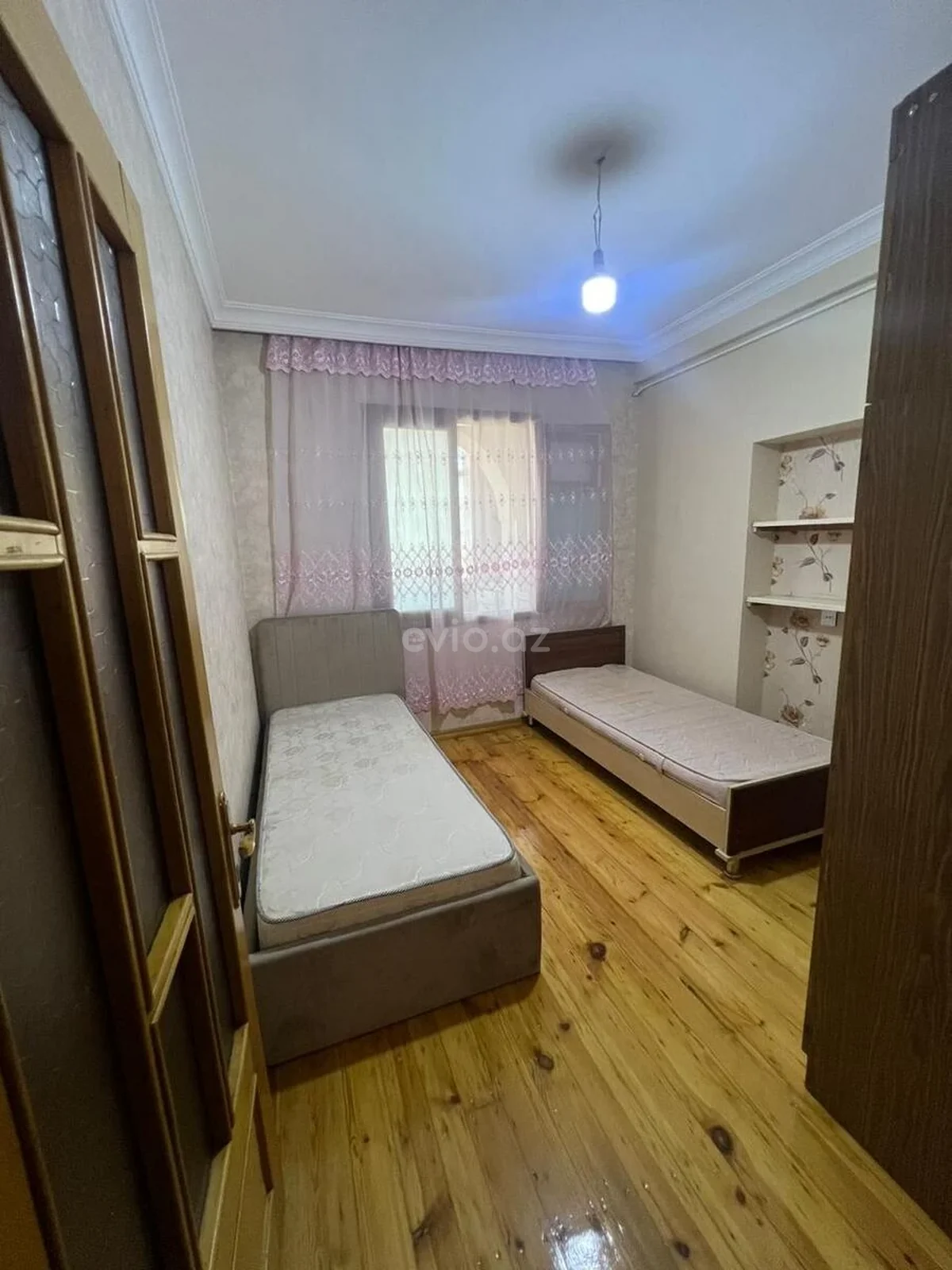 Kirayə 3 otaqlı mənzil Yeni Yasamal qəsəbəsində — Bakı