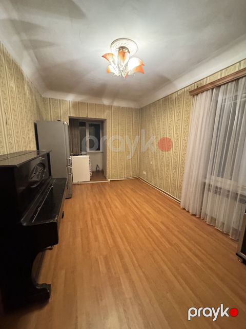 İcarəyə verilir 1 otaqlı köhnə tikili 40 m² — Bakı