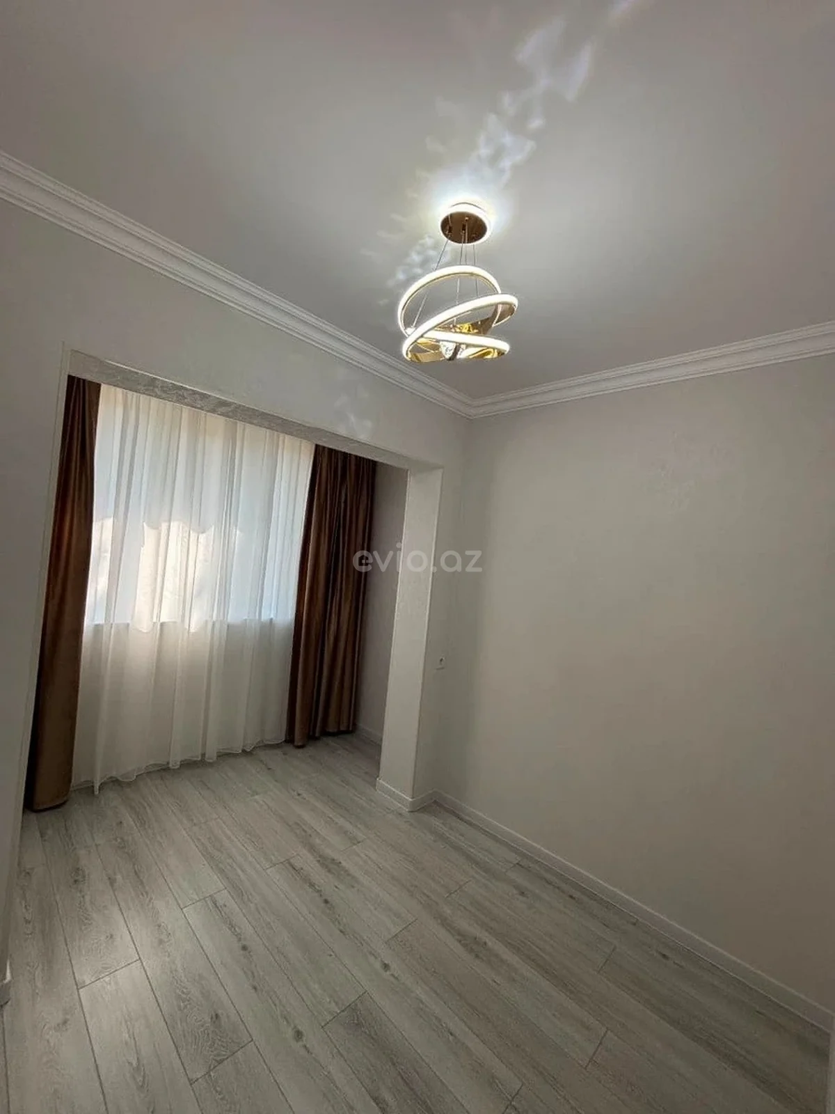 3 otaqlı tam təmirli mənzil satılır Xətai rayonunda — Mənzil, Bakı (6)