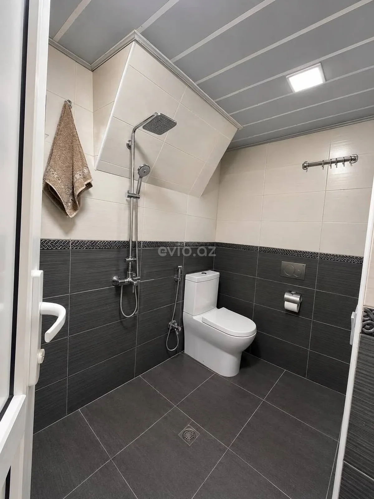 Kirayə 3 otaqlı həyət evi Bakıxanov qəsəbəsində — Ev, villa, Bakı (11)