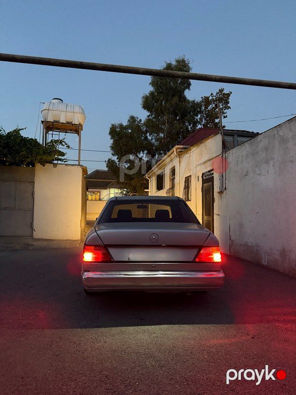 Mercedes 200 E, 2.0 L, 1993 il, 430 000 km — Avtomobillər, Bakı (3)