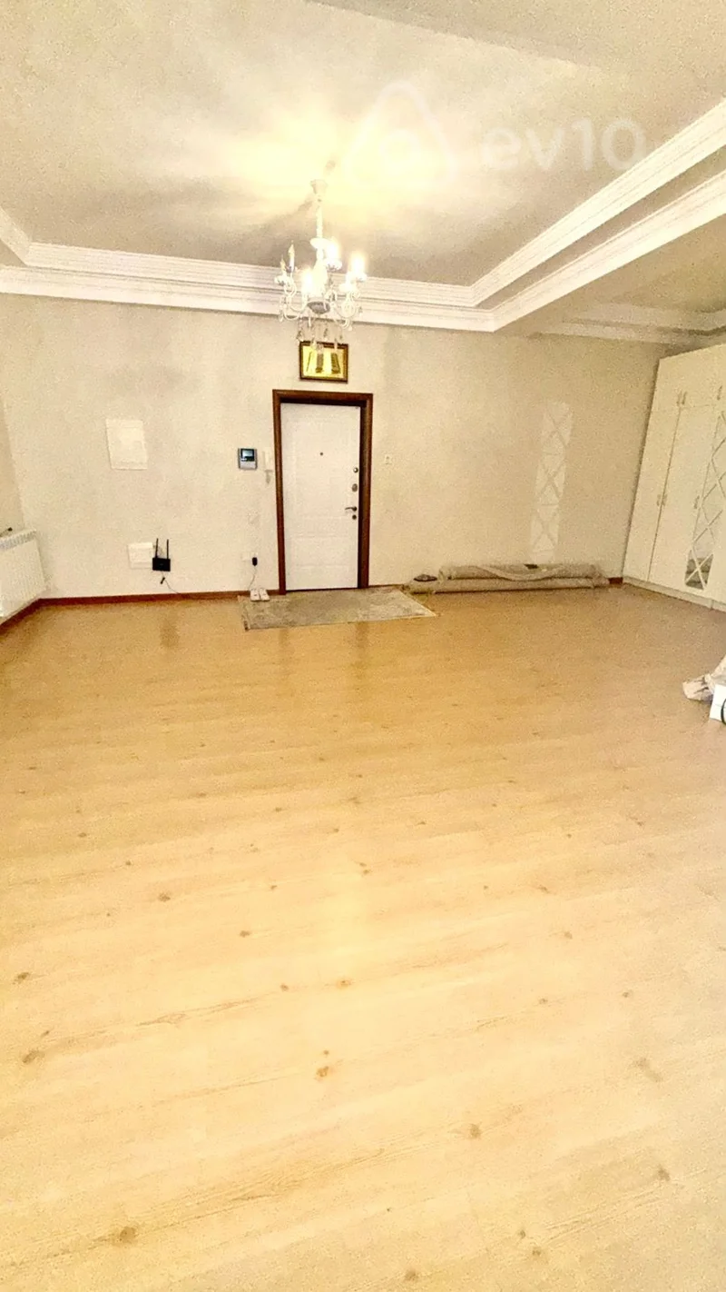 3 otaqlı mənzil, 185 m², Bakı, Bakı şəhəri, Mohsun Senani 106 — kirayə — Mənzil, Bakı (8)