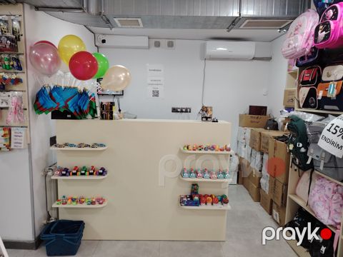 Satılır obyekt 44 m²