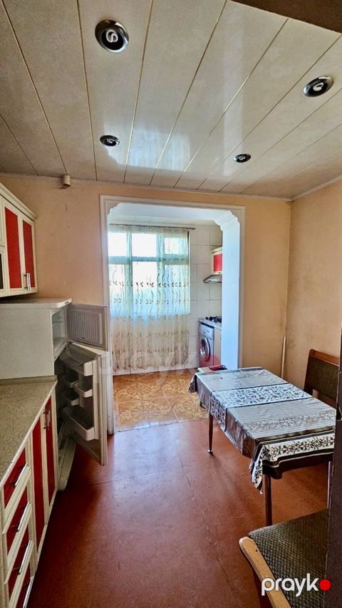 İcarəyə verilir 2 otaqlı köhnə tikili 38 m² — Bakı