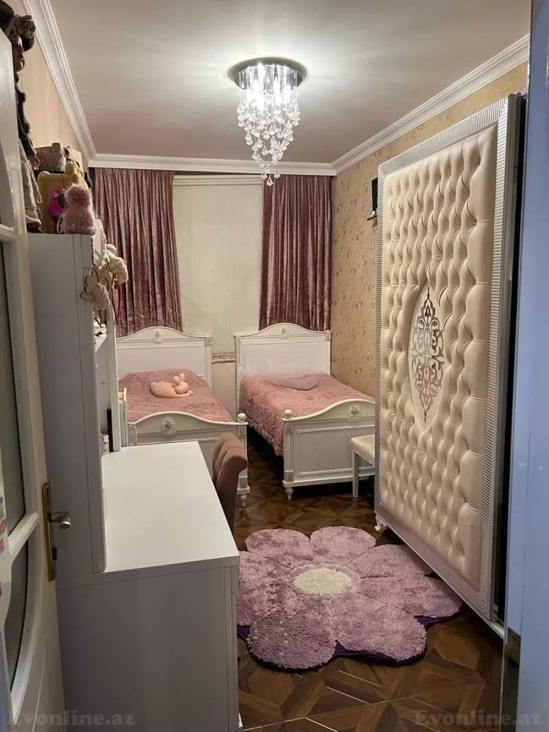 Satılır 3 otaqlı Mənzil Köhnə tikili 70 m² Bakı, Nəsimi r., Memar Əcəmi m., 4-cü mikrorayon — Mənzil, Bakı (4)