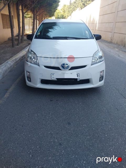 Toyota Prius, 1.8 L, 1.3 kWh, 2010 il, 320 000 km — Bakı