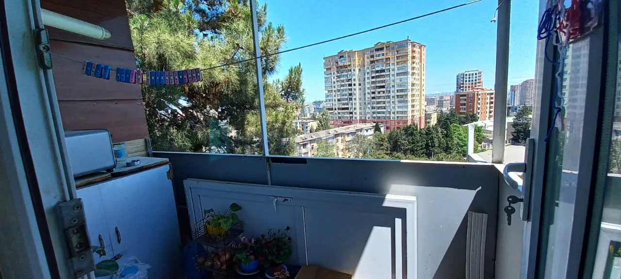 Satılır: 2 Otaq, Köhnə tikili, Nəsimi r., 4-cü mkr q., 42.00 m² — Mənzil, Bakı (5)