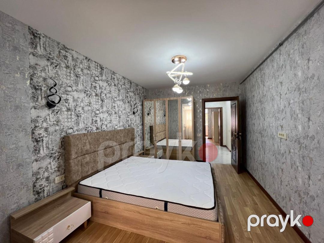 Satılır 5 otaqlı köhnə tikili 110 m² — Mənzil, Bakı (10)