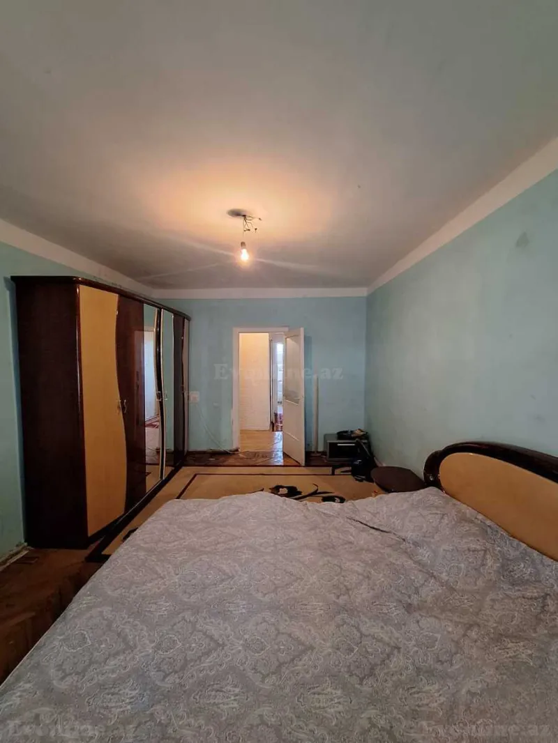 Satılır 3 otaqlı Mənzil Köhnə tikili 80 m² Bakı, Xətai r — Bakı