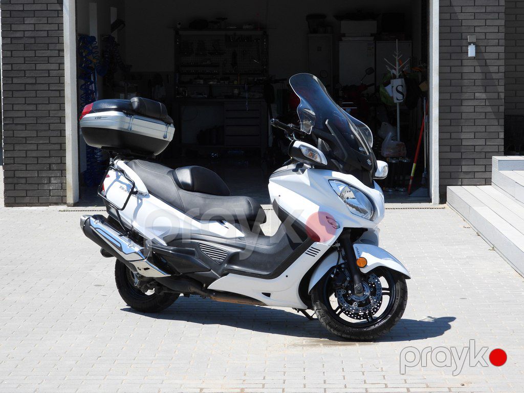 Suzuki Burgman, 700 sm3, 2017 il, 22 000 km — Mopedlər və skuterlər, Bakı (3)