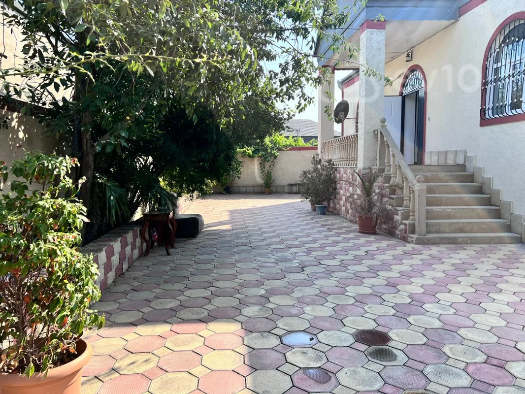 4 otaqlı həyət evi, 150 m², Mərkəzi küç — Ev, villa, Bakı (3)