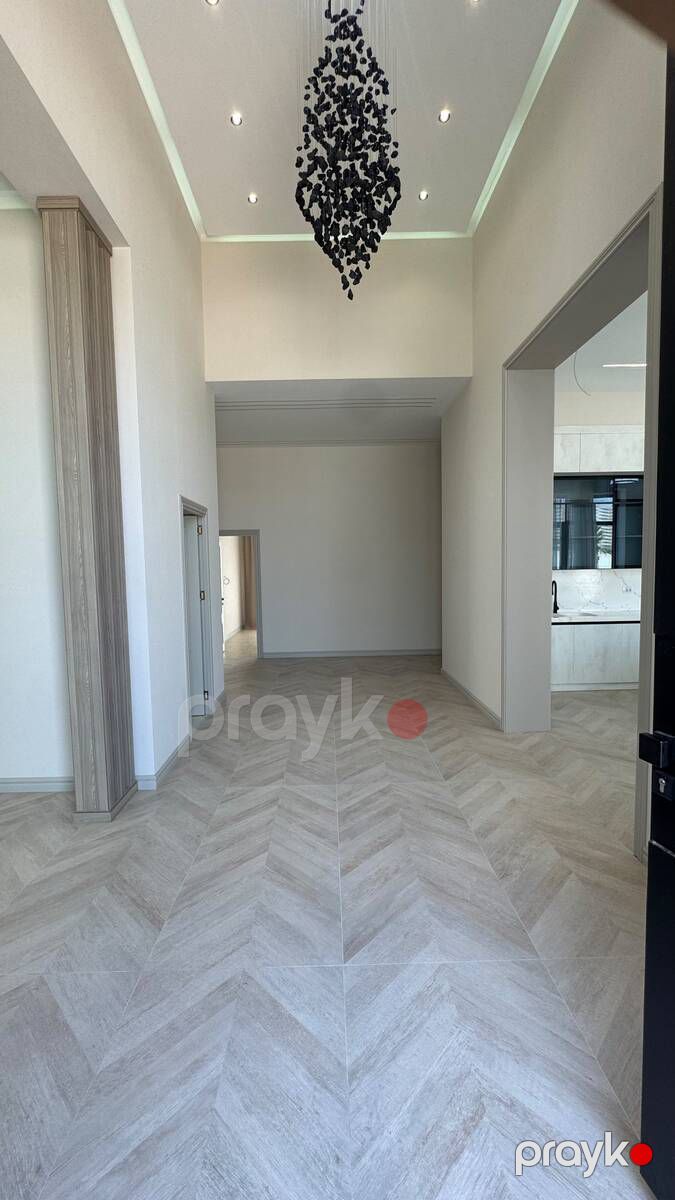 Satılır 5 otaqlı həyət evi/bağ evi 330 m² — Ev, villa, Bakı (9)