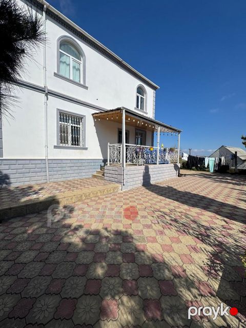 Satılır 5 otaqlı həyət evi/bağ evi 152 m² — Bakı