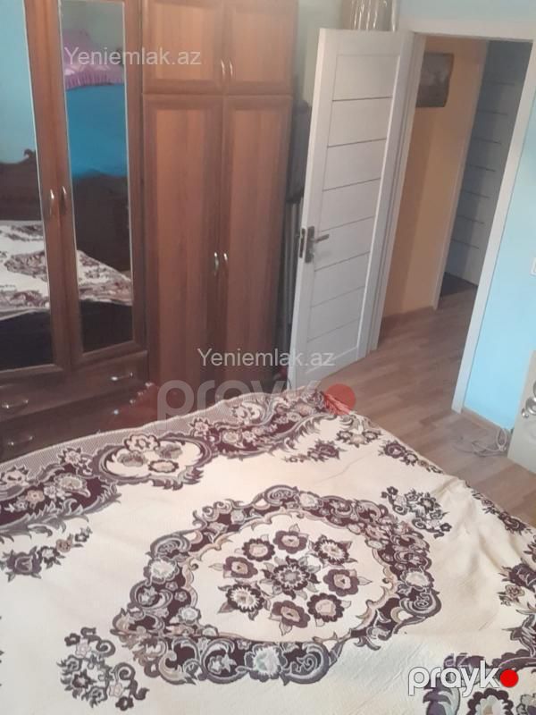 Satılır 9 otaqlı Bina evi menzil (Köhnə tikili), 78 m², 18-ci mikrorayon — Mənzil, Sumqayıt (7)