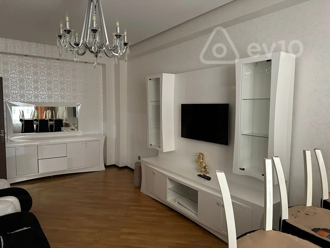 3 otaqlı mənzil, 900 m², Bakı, Məhəmməd Hadi küçəsi — Mənzil, Bakı (2)