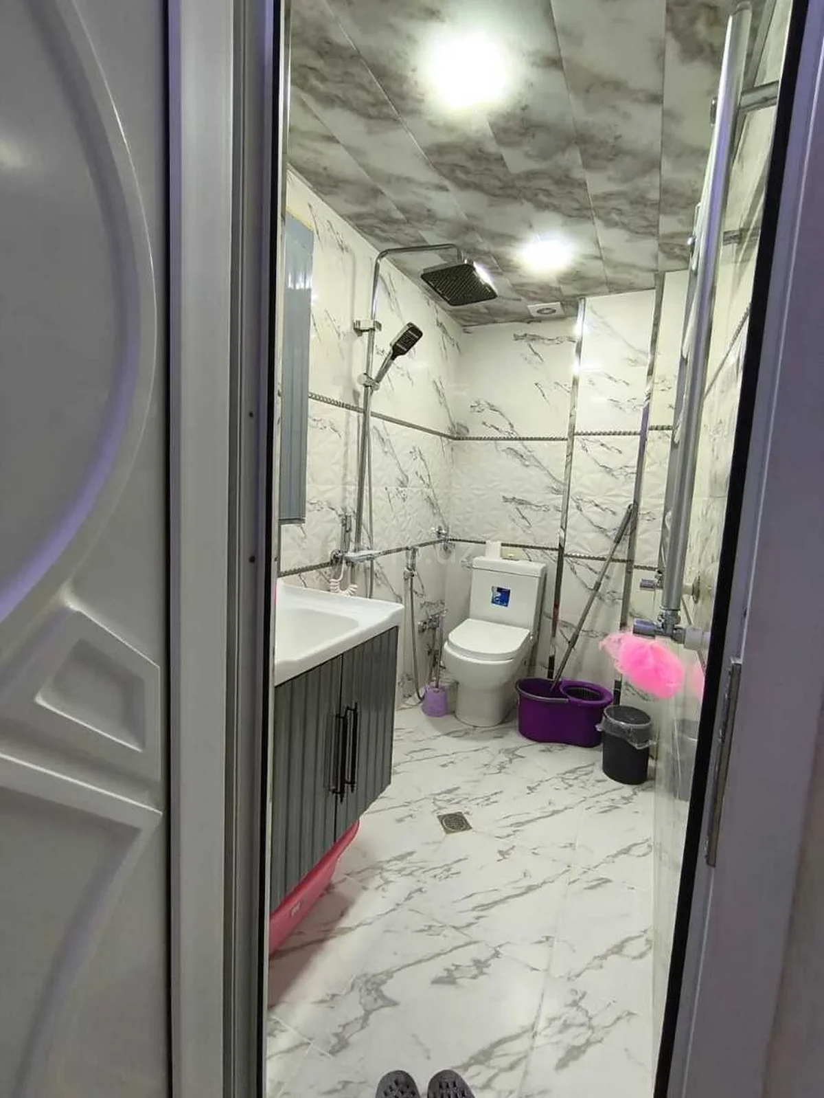Kirayə 2 otaqlı mənzil Xalqlar Dostluğu metrosu yaxınlığında — Mənzil, Bakı (12)