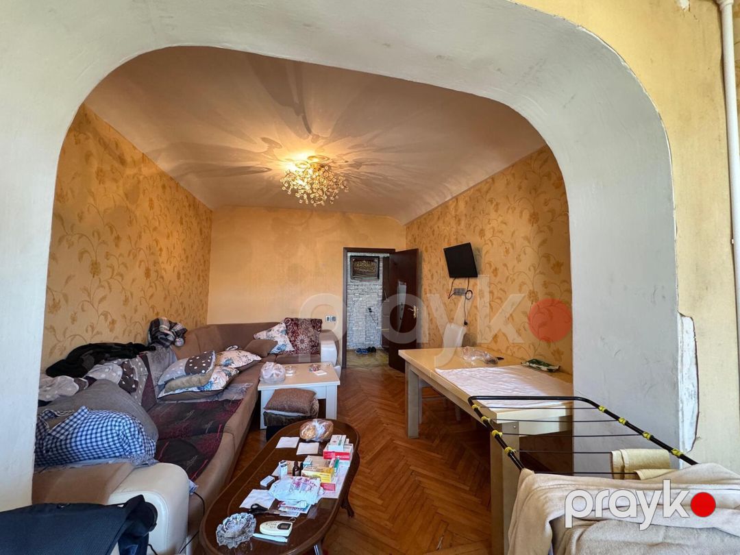 Satılır 2 otaqlı köhnə tikili 58 m² — Mənzil, Bakı (2)