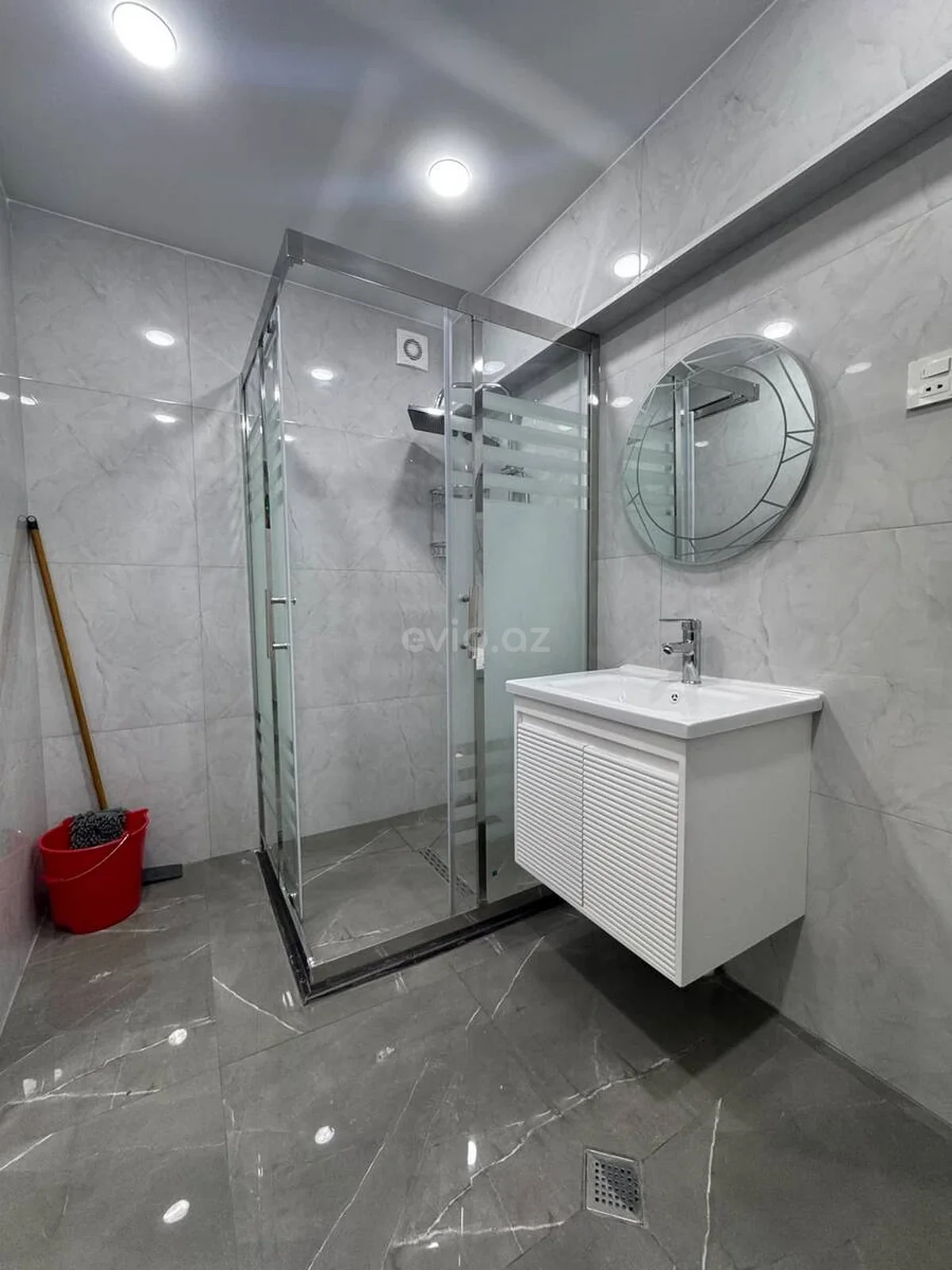 Kirayə 3 otaqlı mənzil 28 May metrosu yaxınlığında — Mənzil, Bakı (12)
