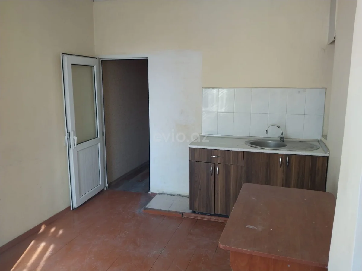 2 otaqlı orta təmirli mənzil satılır 8-ci mikrorayonda — Mənzil, Bakı (9)