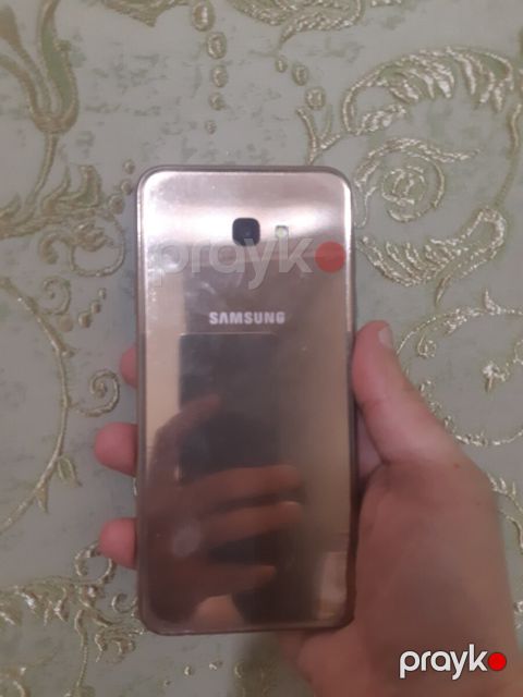 Samsung Galaxy J4+ Gold 32GB/3GB — Bakı
