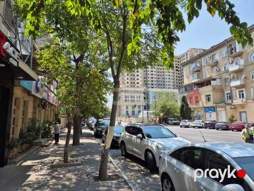 Satılır obyekt 127 m² — Əmlak, Bakı (3)