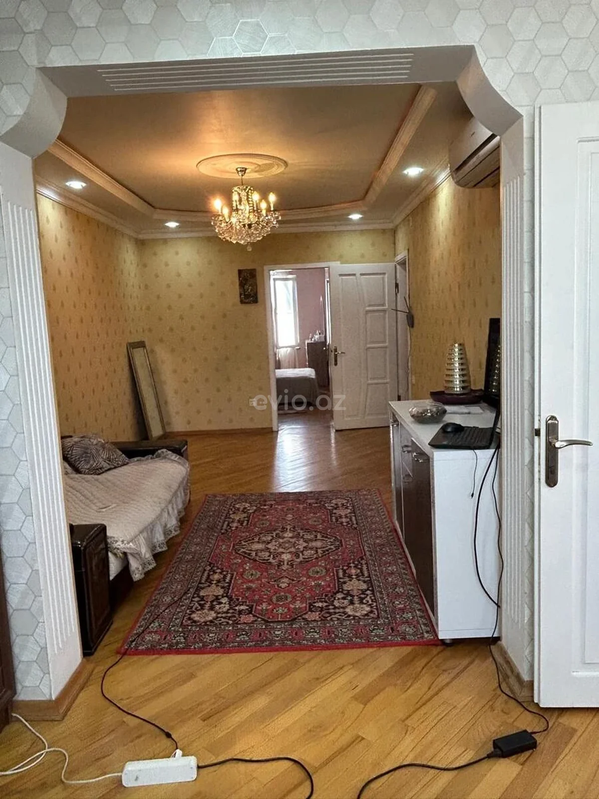 2 otaqlı orta təmirli mənzil satılır 7-ci mikrorayonda — Mənzil, Bakı (8)