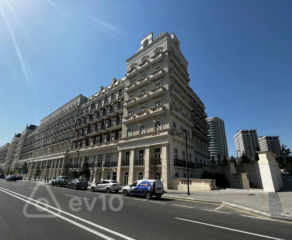 4 otaqlı mənzil, 145 m², Merkezi Bulvar kucesi — Bakı