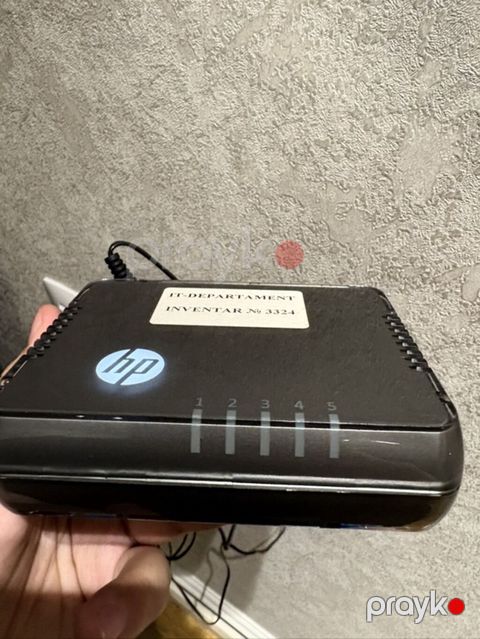 2 ededdır HP J9791A (RMN: RSVLC-1100) 5-portlu Ethernet şəbəkə — Sumqayıt