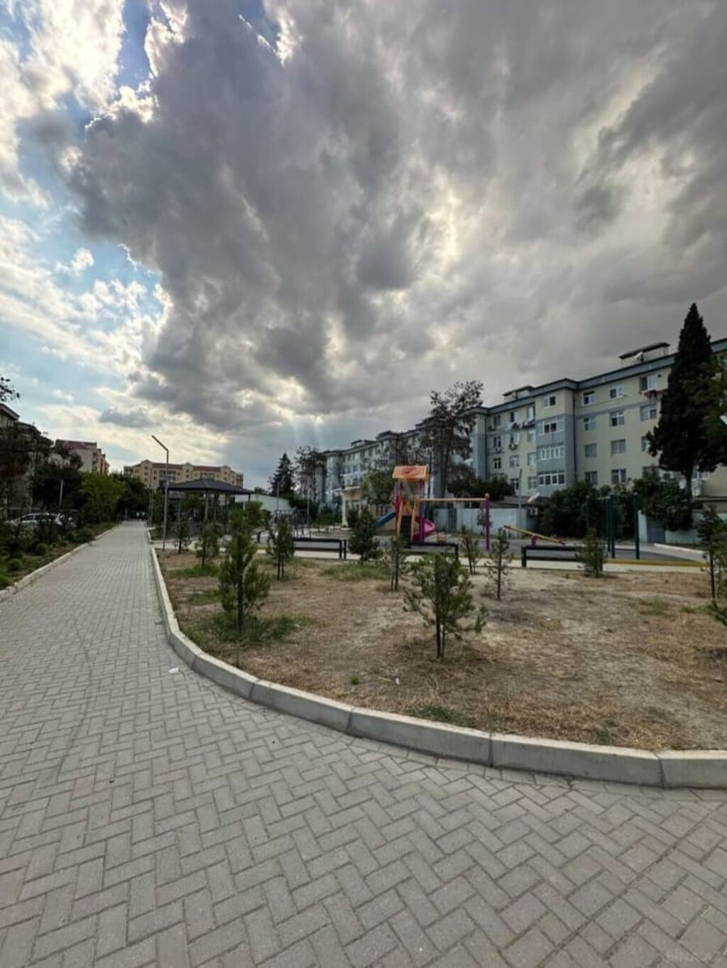 Salam ev uzunmüddətli verilir. 077_100_37_40.Bine qəsəbəsinin duz — Mənzil, Digah (2)