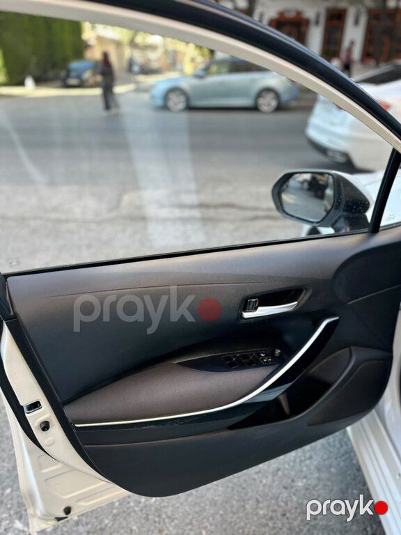Toyota Corolla, 1.8 L, 0.85 kWh, 2024 il, 117 189 km — Avtomobillər, Bakı (9)