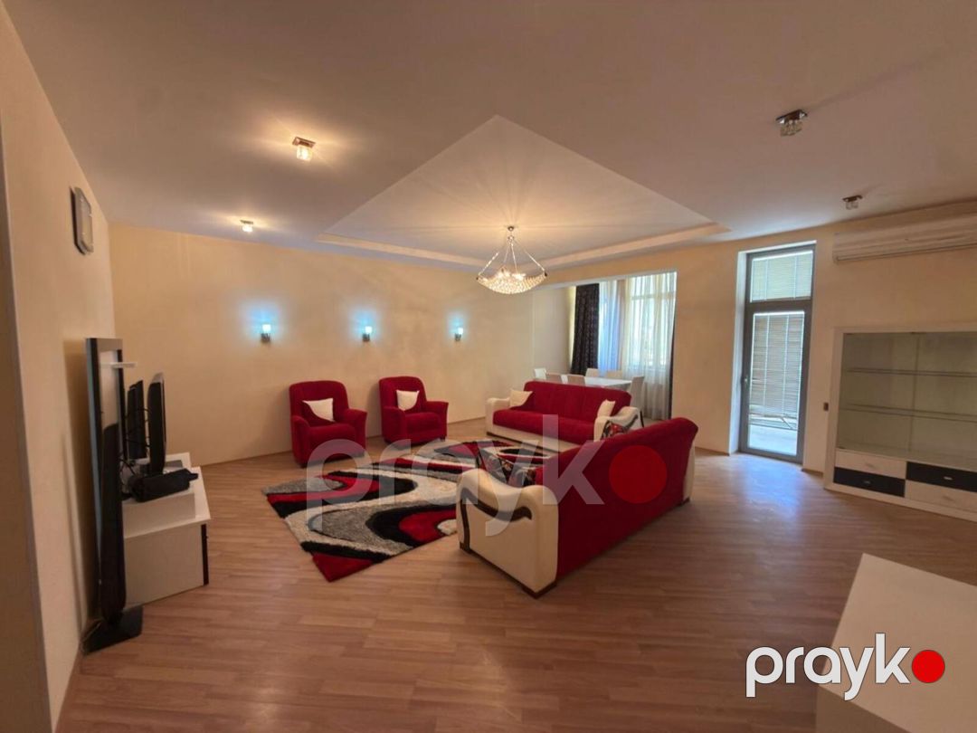 Satılır 4 otaqlı yeni tikili 212 m² — Mənzil, Bakı (11)