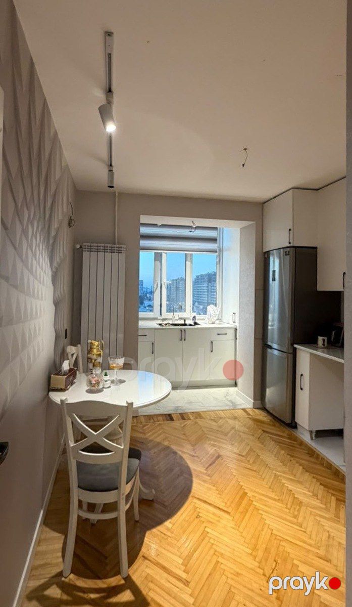 Satılır 3 otaqlı köhnə tikili 80 m² — Mənzil, Bakı (9)