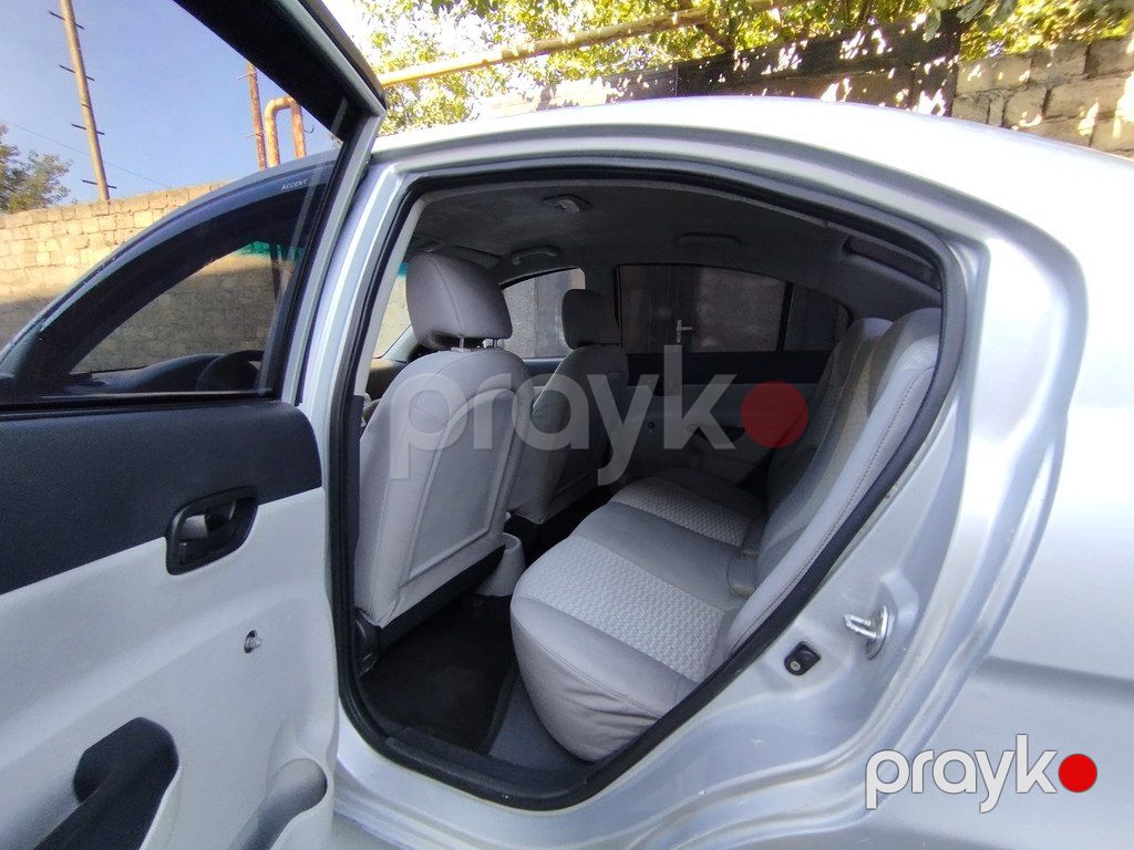 Hyundai Accent, 1.5 L, 2010 il, 210 000 km — Avtomobillər, Bakı (12)
