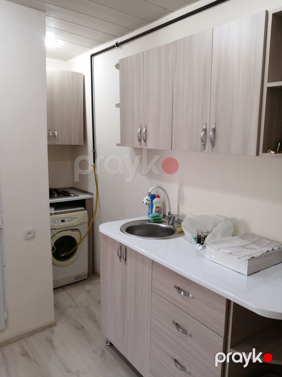 İcarəyə verilir 1 otaqlı köhnə tikili 23 m² — Mənzil, Bakı (2)