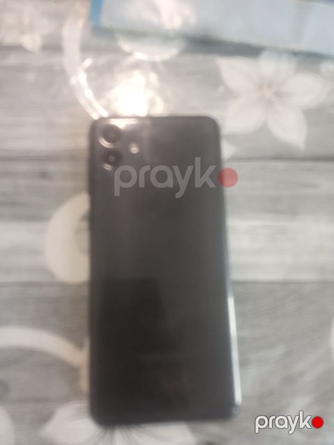 Samsung 64 GB, rəng - Qara, Sensor — Saray