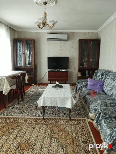 Şamaxıda həyət evi kirayə verilir. Tələbələr yox, ailəli şəxslər — Şamaxı