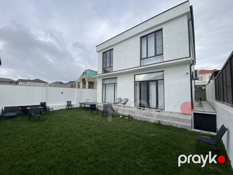 Satılır 5 otaqlı həyət evi/bağ evi 240 m² — Bakı